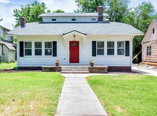 3437 E Country Club, Wichita, KS 67208