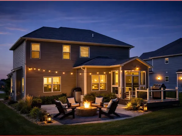 16914 Airline Dr, Clive, IA 50325