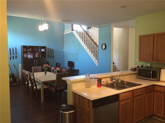 5th image of 4701 Waterway Dr