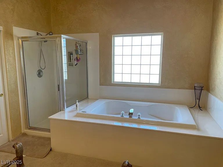 170 Arches Ct — Photo 43
