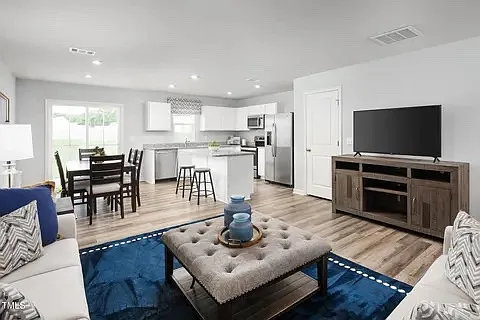 3 bed, 2.5 bath, 1442 sqft, $1,800 — Photo 4