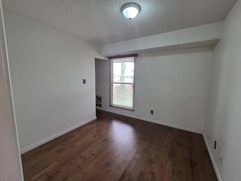 2081 Saddleback Rd NW — Photo 9