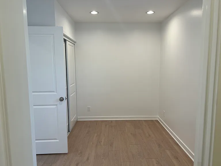 11015 S Burl Ave #A — Photo 8
