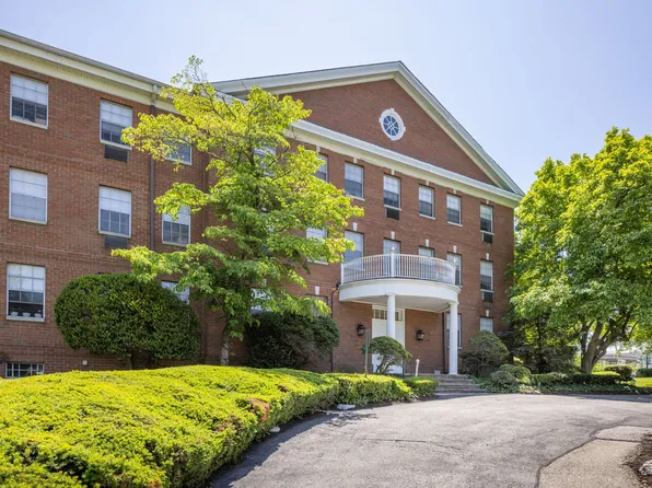 101 Mill Creek, 101 Mill Creek Rd APT 205, Ardmore, PA 19003