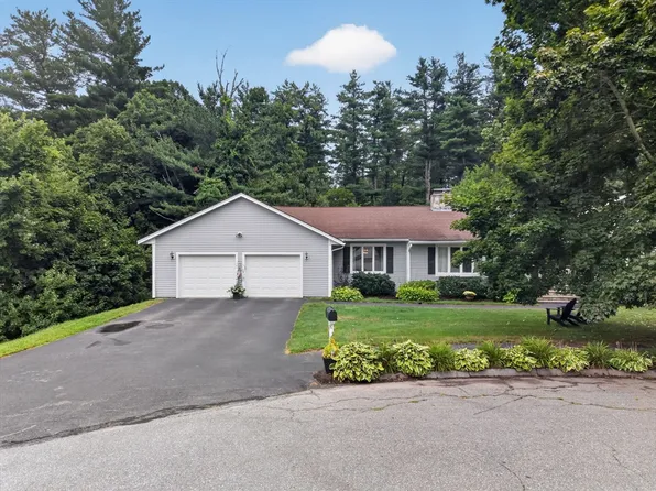 38 Sable Run Ln, Methuen, MA 01844