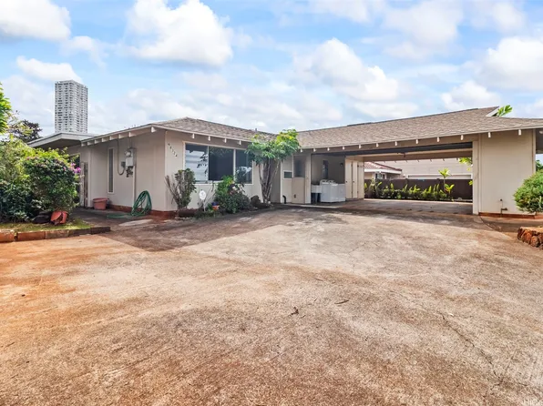 98-324 Puaalii St, Aiea, HI 96701