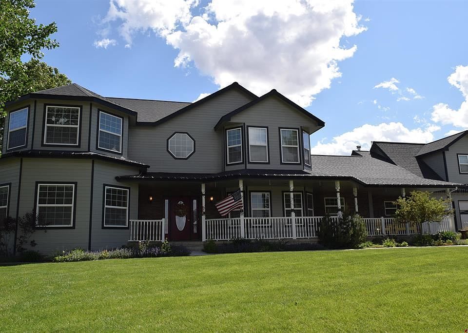1st image of 13787 Larkspur Dr