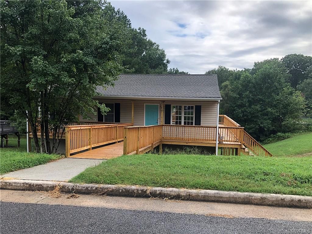Solnze_88　2/2 3706 Brandywine Dr, North Prince George, VA 23860 | Zillow