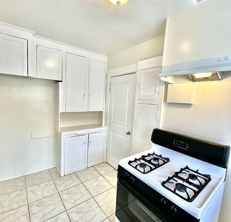 1032 W 1st St APT D, San Pedro, CA 90731 Zillow