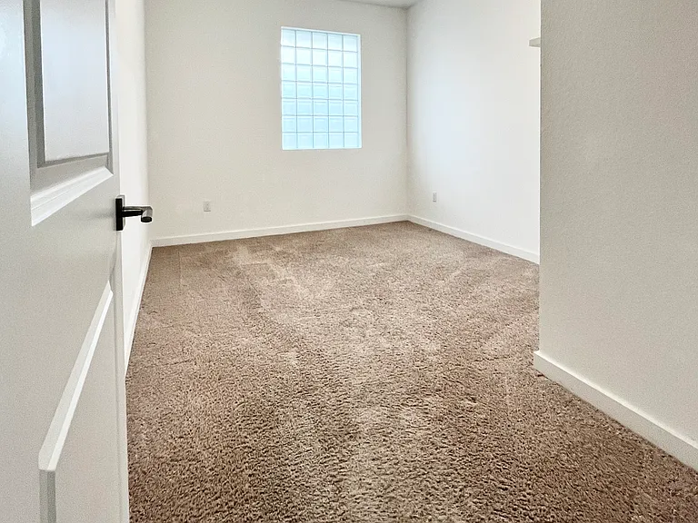 Flex room