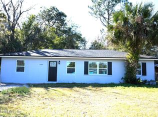 2442 Leonid Rd, Jacksonville, FL 32218