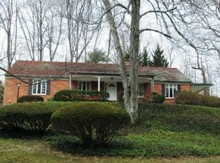 1010 Rolandvue Rd, Ruxton, MD 21204