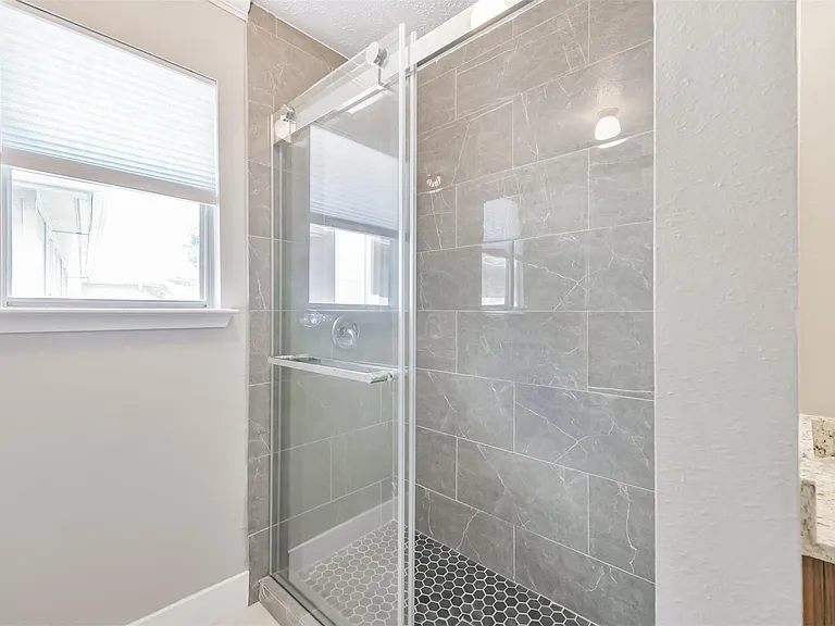 1623 Stonehaven Village Cir — Photo 26