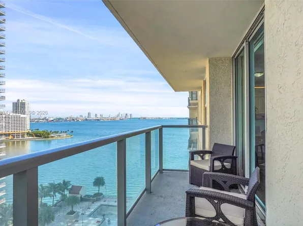 1155 Brickell Bay Dr APT 1702, Miami, FL 33131