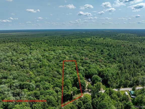 2nd image of 9970 N Graves Rd