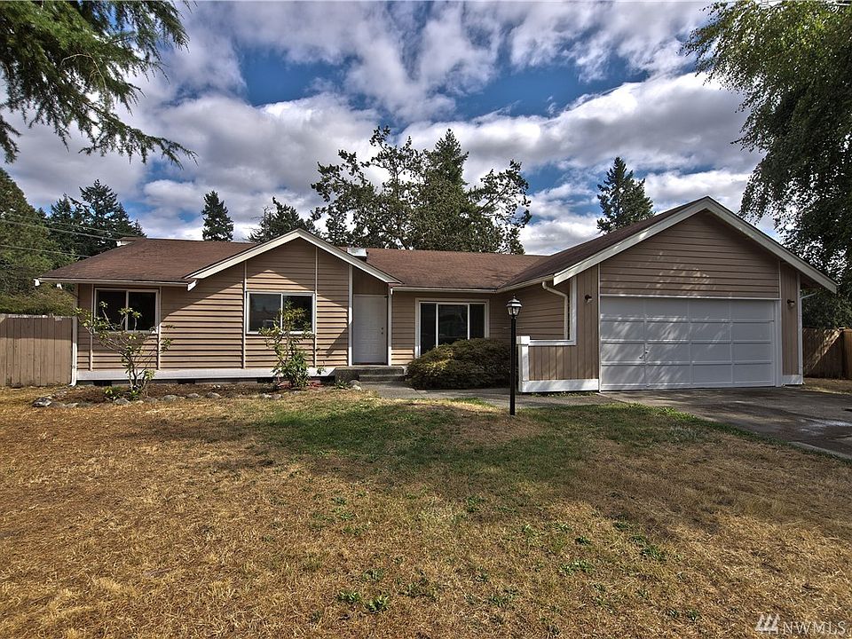 1st image of 15813 21st Avenue Ct E
