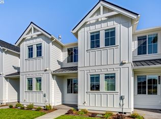 4236 SE Century Blvd, Hillsboro, OR