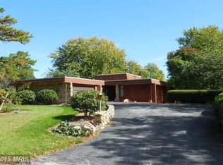 6015 Oakmont Cir, Fayetteville, PA 17222
