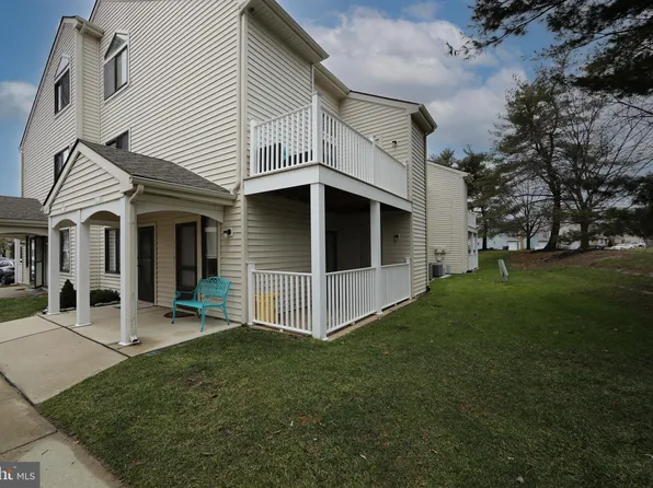1714 Roberts Way, Voorhees, NJ 08043