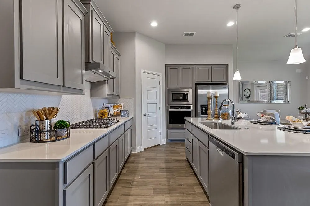 4 bed, 2089 sqft, $2,750 — Photo 3