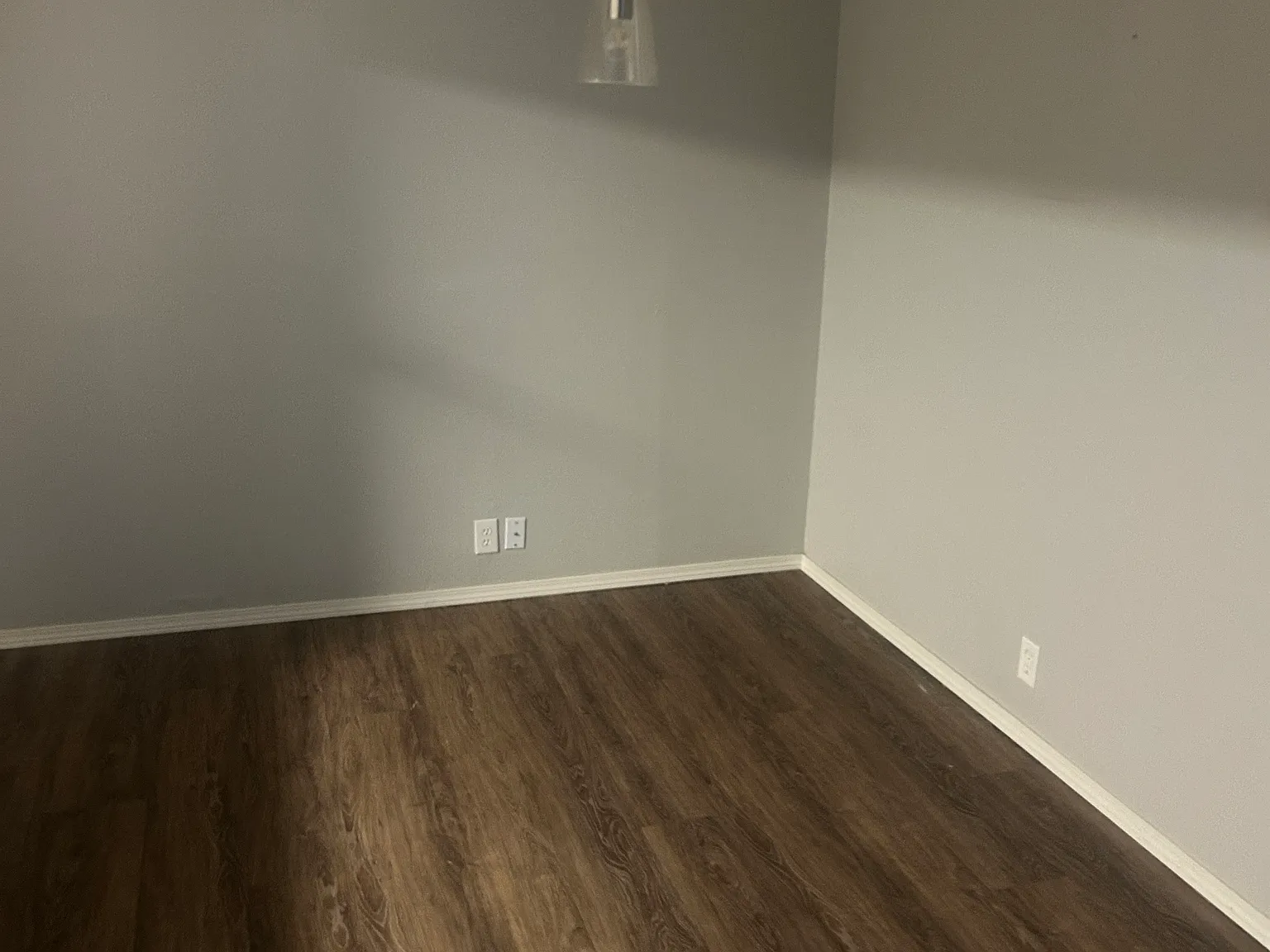 2 bed, 1.5 bath, 1300 sqft, $1,350 — Photo 4