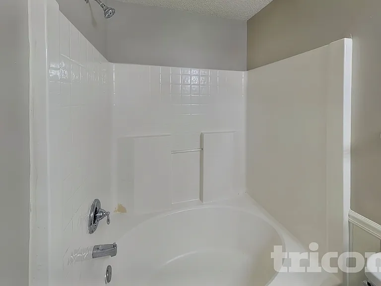 11608 Stewarts Crossing Dr — Photo 9