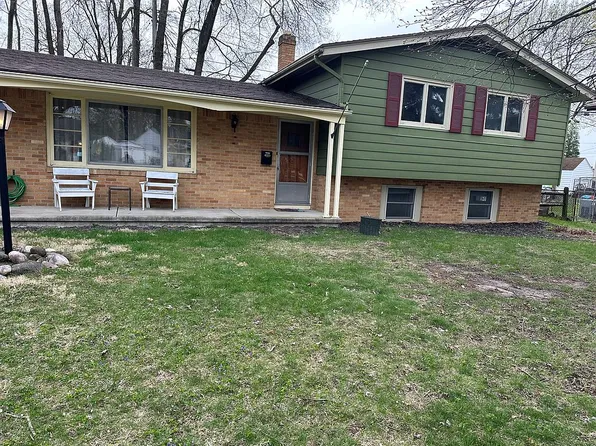 1050 Wall St, Maumee, OH 43537