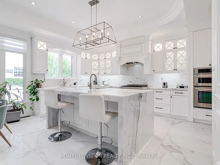 28 Moore Park Ave — Photo 23