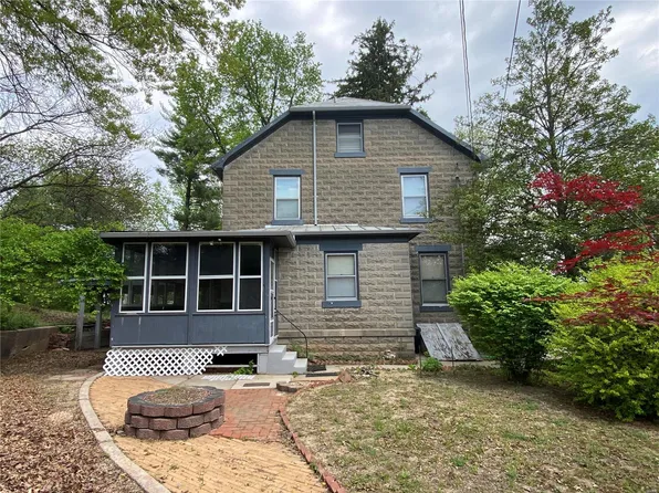 302 Washington St, Hermann, MO 65041