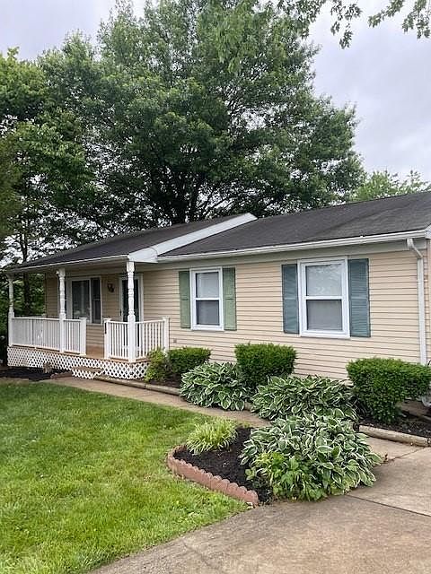 1st image of 222 Cummings Dr