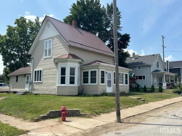 206 E 6th St, Ligonier, IN 46767