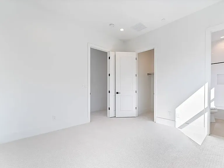 4846 Shady Ridge Dr — Photo 49