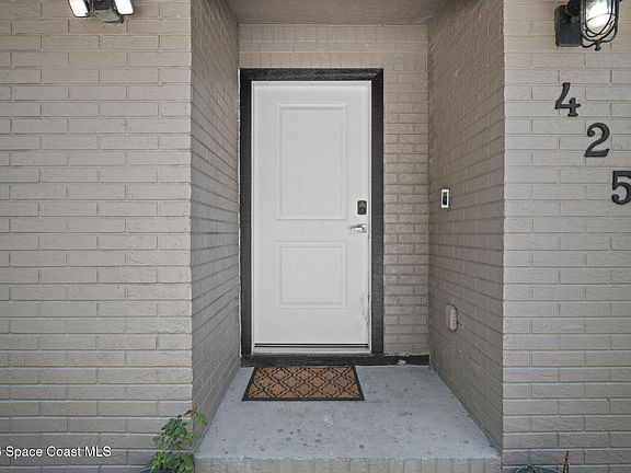 4th image of 4255 Paddington St