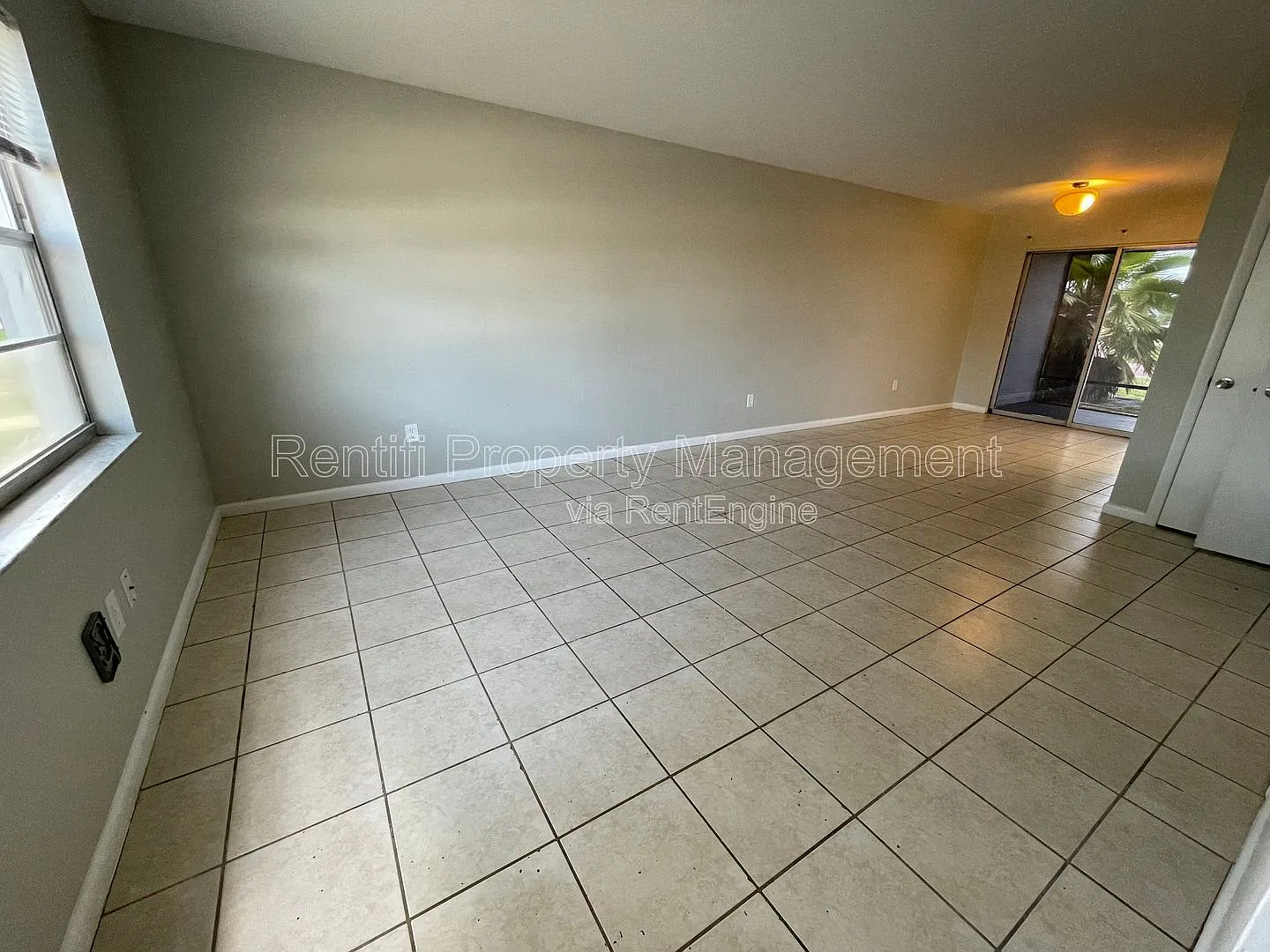 2 bed, 1.5 bath, 952 sqft, $1,200 — Photo 3