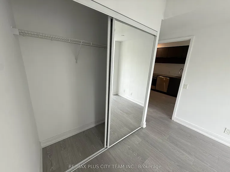 181 Dundas St E #1901 — Photo 9