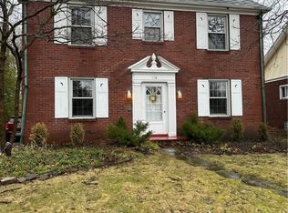 216 Roselawn Ave NE, Warren, OH