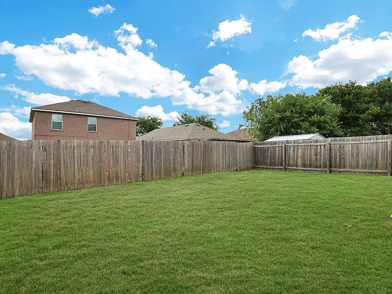 10714 Judie Allen — Photo 23