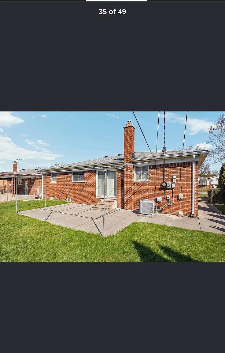 3 bed, 1.5 bath, 1185 sqft, $1,800 — Photo 4