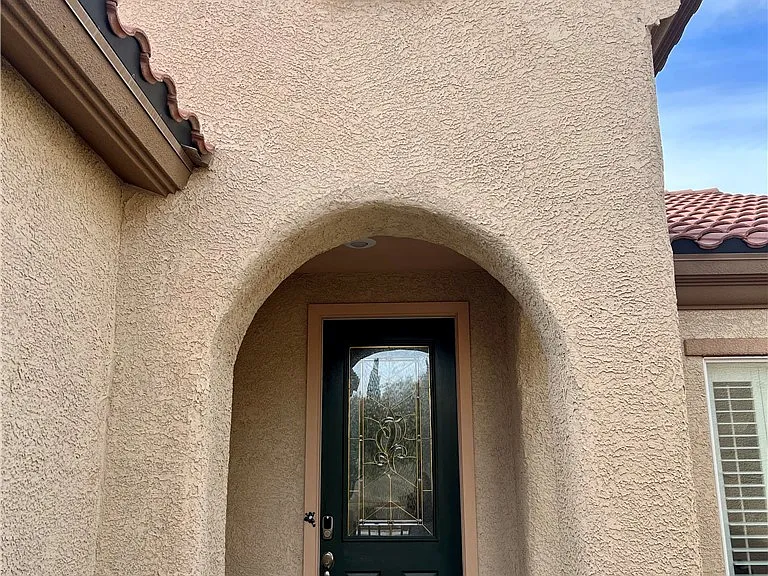 2460 Calvert City Dr — Photo 2