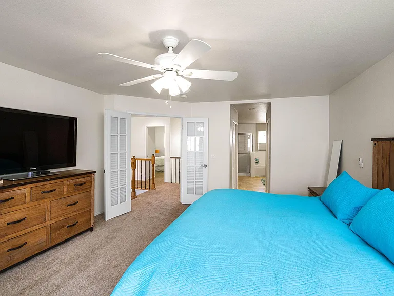 146 Luxury Ln — Photo 20