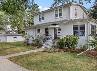 301 S Stewart Ave, Lombard, IL 60148