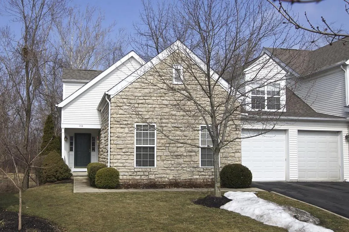 348 Sycamore Woods Ln photo 1