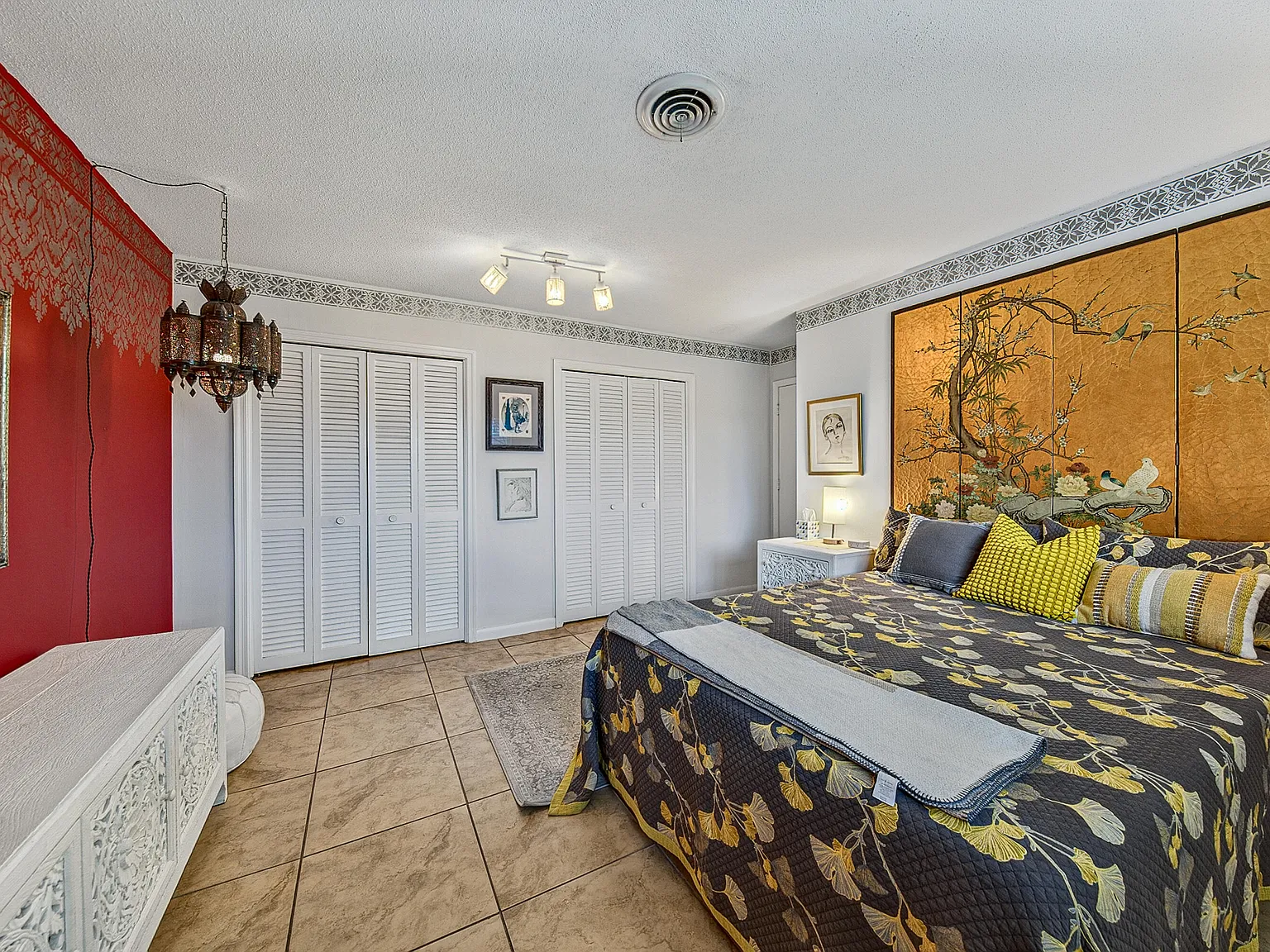 2 bed, 1.0 bath, 800 sqft, $3,000 — Photo 4
