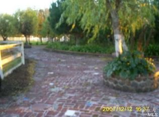 1949 Adobe Rd, Petaluma, CA 94954