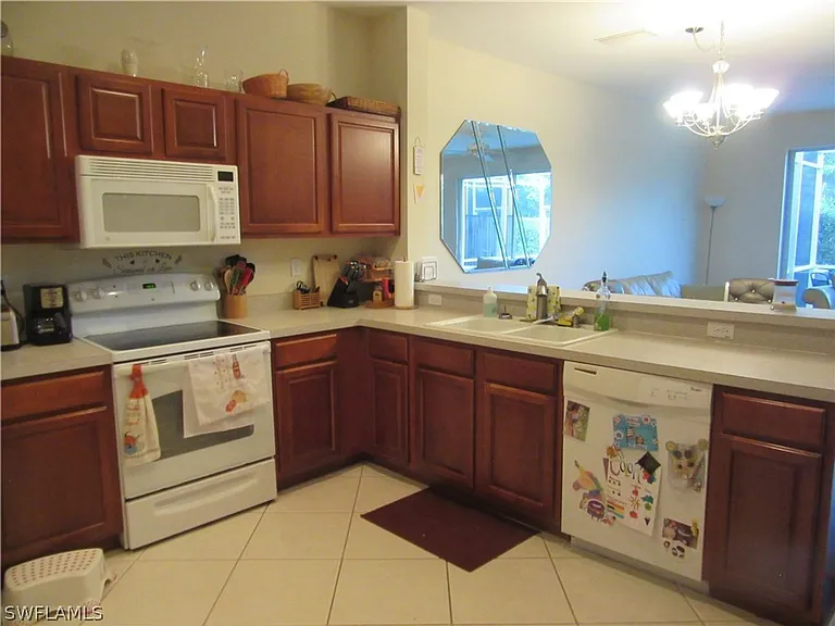 8310 Village Edge Cir #3 — Photo 17