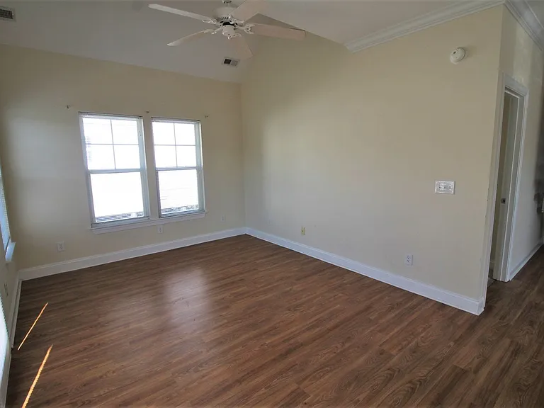 281 Two Fulchers Lndg — Photo 1