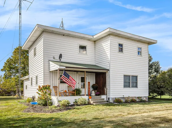 3926 Divine Hwy, Lyons, MI 48851