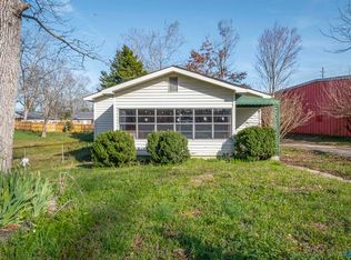 407 N 34th St, Gadsden, AL 35904