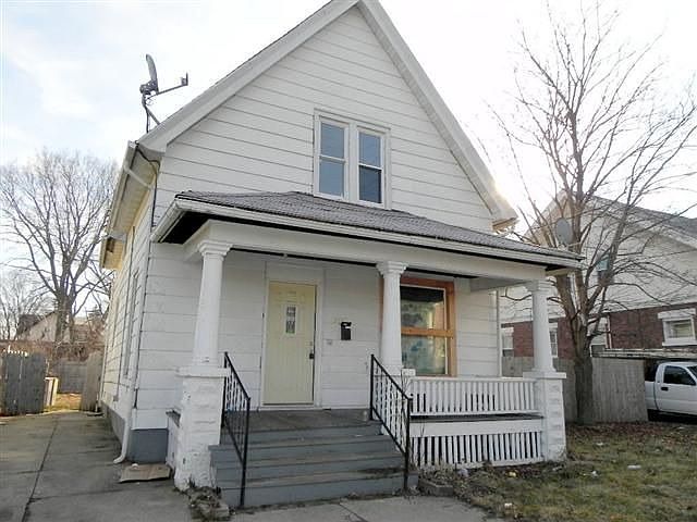 1st image of 1618 S 6th St