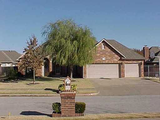 1st image of 11004 Wineview Dr